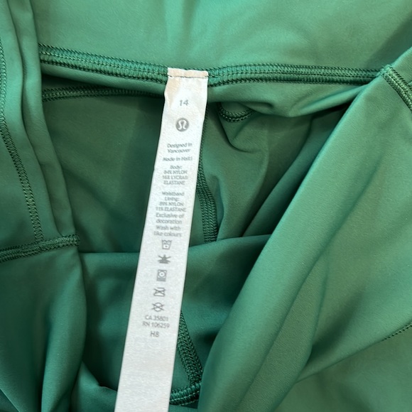 Lululemon Fast and Free High-Rise Tight 25" evergreen EVRG size 14 - Picture 11 of 12